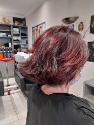 Photo n°24 de Sophie Montoya Coiffure à Nîmes (Salon de coiffure)