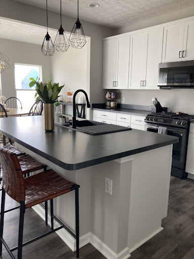 RenewHDCLE, LLC - Visual