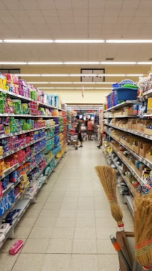 Supermercado Oriente, Author: Sergio Emiliano Riquelme