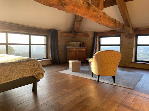 Photo de Les Gîtes de la Roche - La Roche et le Pré de Cinq Sous à Hostun (26730)