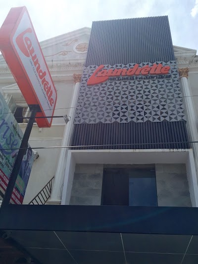 Photos of Lavanderia