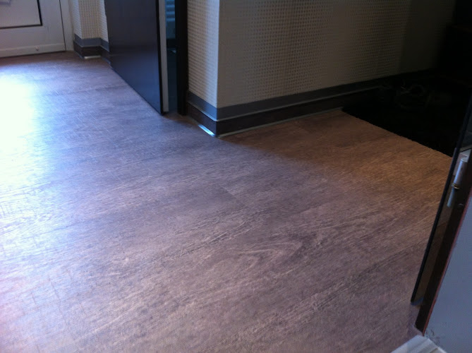 Malermeister E. Pakca