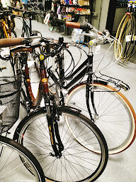 Photo n°5 de RD Cycles à Bayonne (Magasin de motos)