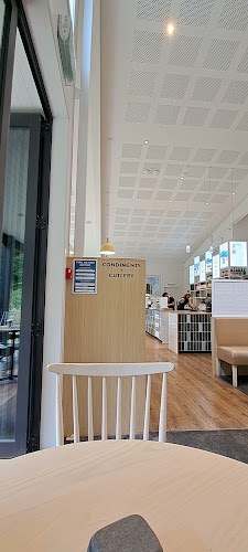 Barker's Foodstore & Eatery - Shop
