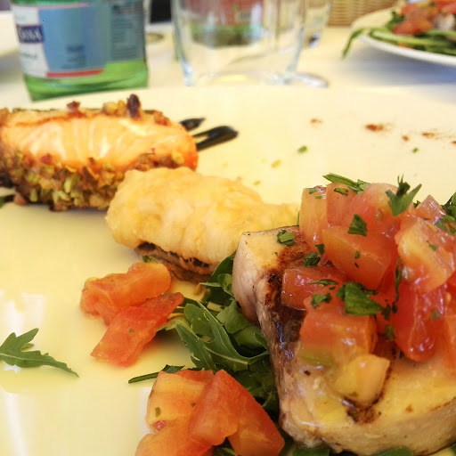 Gemelli - Beach, Restaurants, Events, Pizza, Lounge Bar - Thumbnail