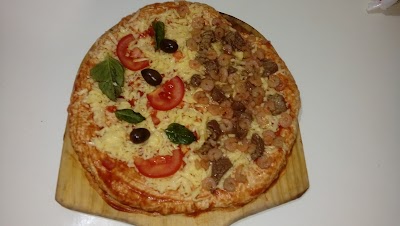 Photos of Pizza Chic