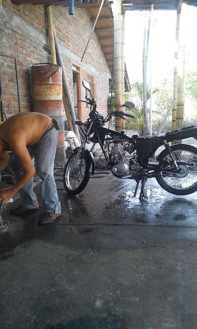 Photos of Taller De Moyos Tavin Y Lavadero