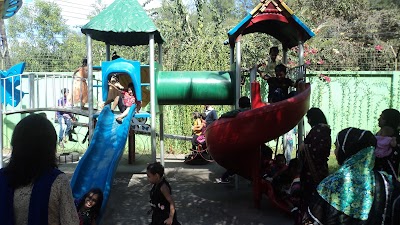 Photos of Oxford International School and College