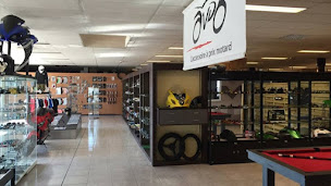 Photo n°21 de AVDB Moto à Aucamville (Magasin de pièces et d'accessoires pour motos)