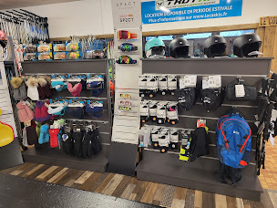 Photo n°25 de SKISET LOCASKIS-Location skis vélos trottinettes à Xonrupt-Longemer (Service de location de vélo)