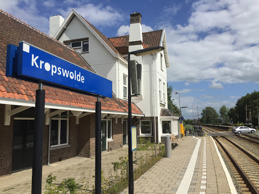 Kropswolde Railway Station - Thumbnail