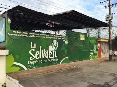 Photos of Deposito de Maderas La Selva