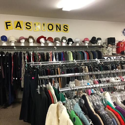 Repeats Quality Used Family Clothing and Costumes - Thumbnail