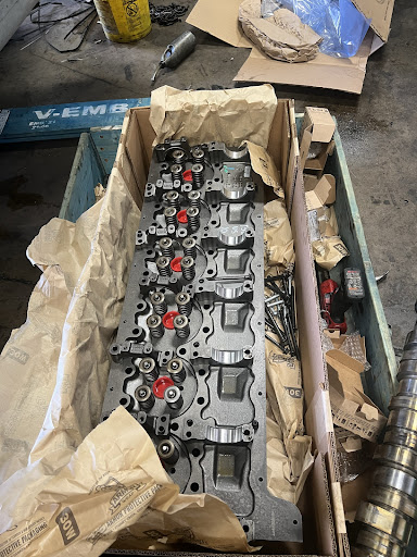 VNL Truck Repair - Thumbnail