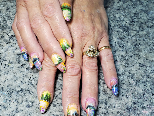 Nails By Lilly - Visual