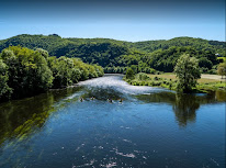 Saga Team Dordogne - Canoë Kayak à Argentat à Monceaux-sur-Dordogne