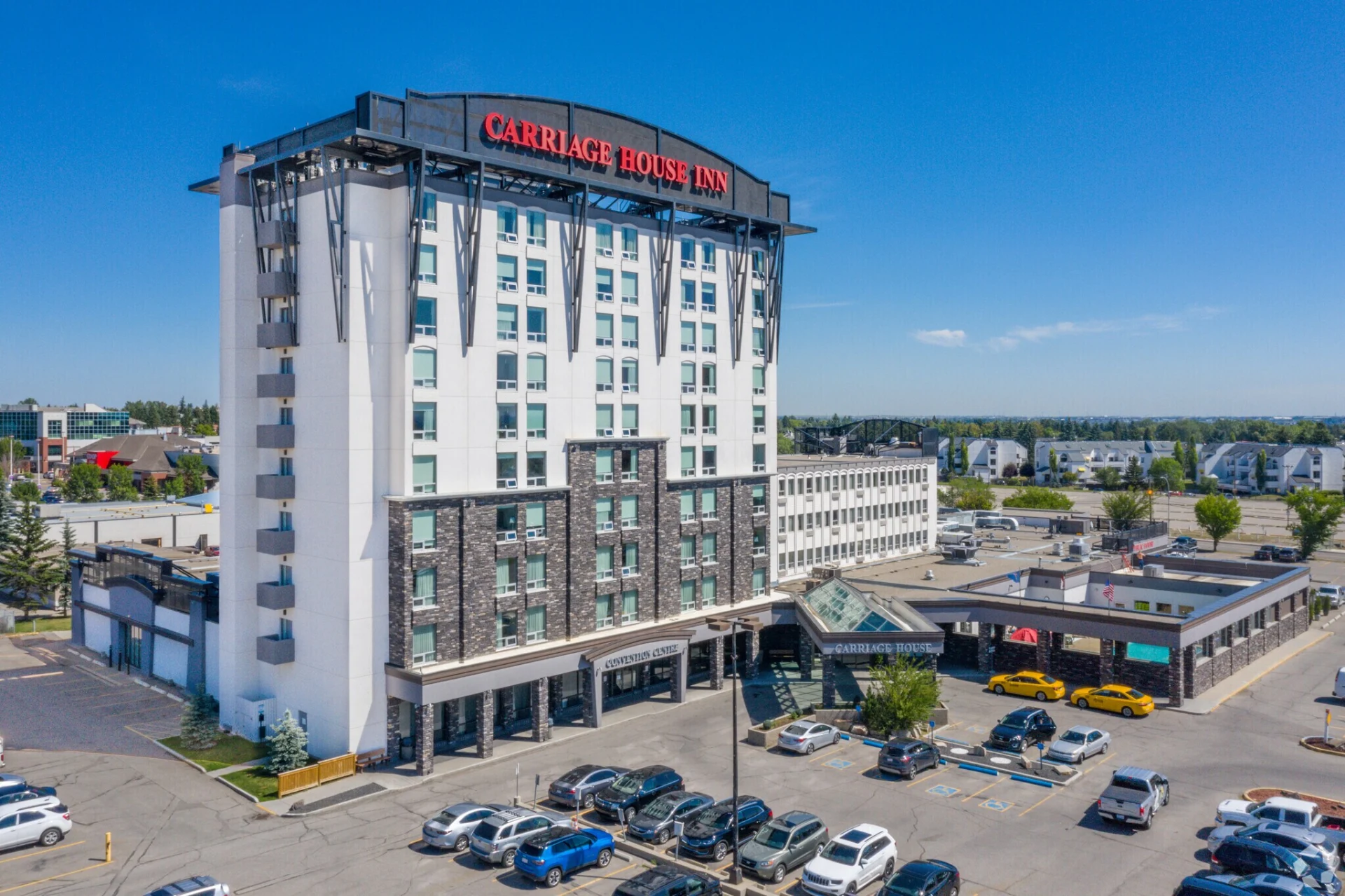 Carriage House Hotel & Conference Centre