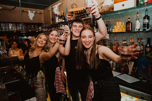 Photo n°1 de Saloon - Apres Ski & Party Bar à Les Belleville (Discothèque)