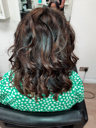 Philip Turner Hairdressing - Thumbnail