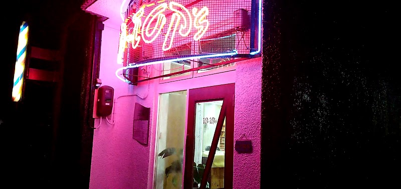 トップトップス