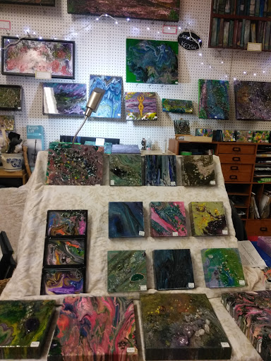 KW Artists Co-op - Thumbnail