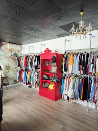 Photo n°1 de Friperie Paul&Jean à Nemours (Friperie)