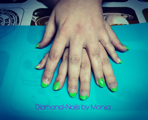 Diamond-Nails by Monja Kwossek