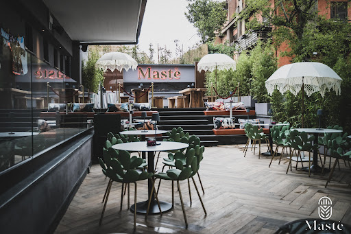 Mastè - Visual