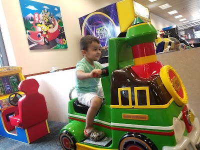 Chuck E. Cheese