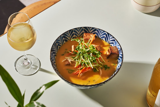 Le Botaniste Penn Plaza by null