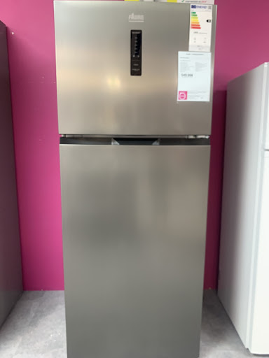 Profitez de notre offre exceptionnelle sur le réfrigérateur 2 portes Faure à seulement 549,99€ ! 🍽️❄️ Ne manquez pas cette occasion d'économiser tout en équipant votre cuisine avec style. 🏠✨ #SuperAffaire #Electroménager #Réfrigérateur #Faure #Promo #Cuisine #Économies