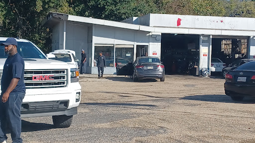Highland Terrace Mechanic Shop