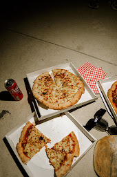 Photo n°15 de La Fabrique à Pizza - Distributeur automatique 24h/24 à Châteauneuf-les-Martigues à Châteauneuf-les-Martigues (Pizzas à emporter)