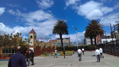 Photos of San Bernardo de la Salle Institute