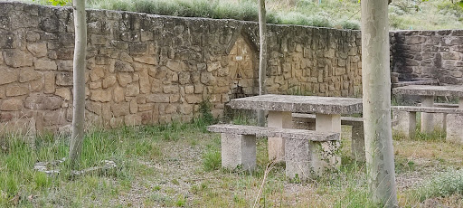 Fuente y merendero del Toro - Thumbnail