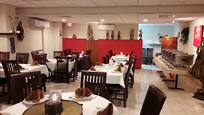 Photos of Royal Thai Restaurant