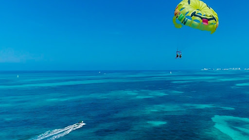 Parasail Cancun