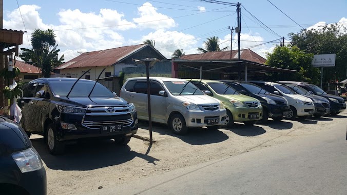 Sewa Mobil Mewah ambon Pelitacar, Author: Ricardo Mila