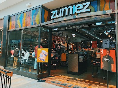 Zumiez