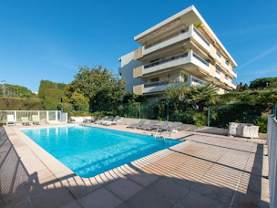 Photo n°1 de Agence Antibes _ JAMA immobilier à Antibes (Conseil en investissement)