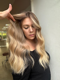 Photo n°9 de Salon Priscilla.K à Évenos (Salon de coiffure)