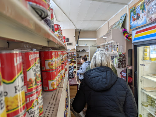 La Consentida Supermarket