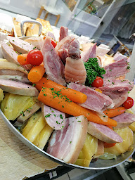 Photo n°18 de KE TRAITEUR - Les p'tites poêles dans les grandes Traiteur boucherie charcuterie à Roanne (Boucherie-charcuterie)