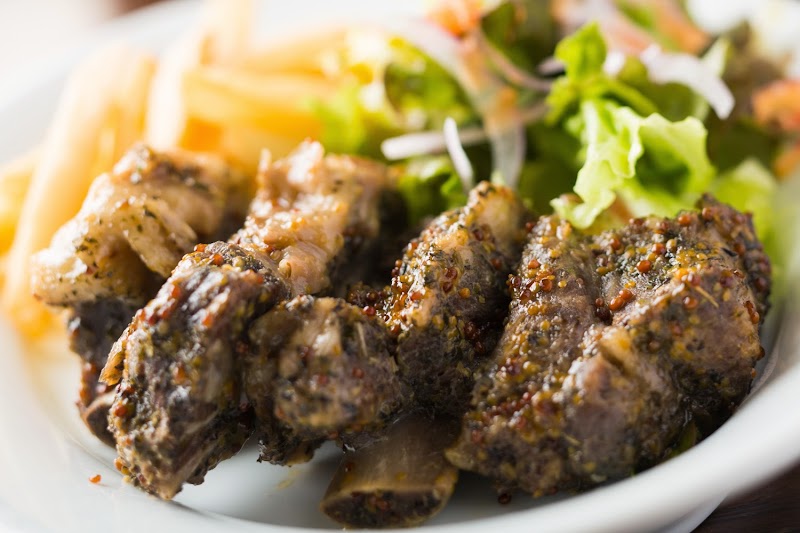 ダイニングバー British Pub MORRIS ’ REDFOX 福岡大名