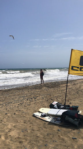 International kitesurf school - Thumbnail
