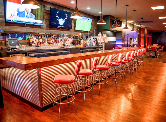 Lucky Strike Centreville by null