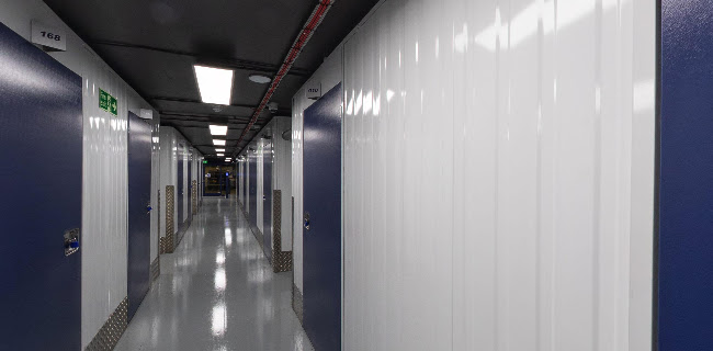 Vanguard Self Storage Soho - Moving company