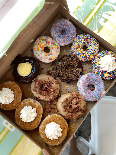 Blondiez Donuts - Thumbnail