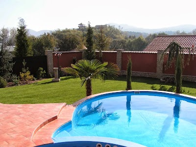 Photos of GARDENexpert - KERT&Eacute;P&Iacute;T&Eacute;S - TERVEZ&Eacute;S
