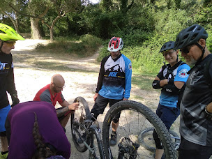 Photo n°4 de Rayon d'Or de la Crau (ROC) à Saint-Martin-de-Crau (Club de sport)